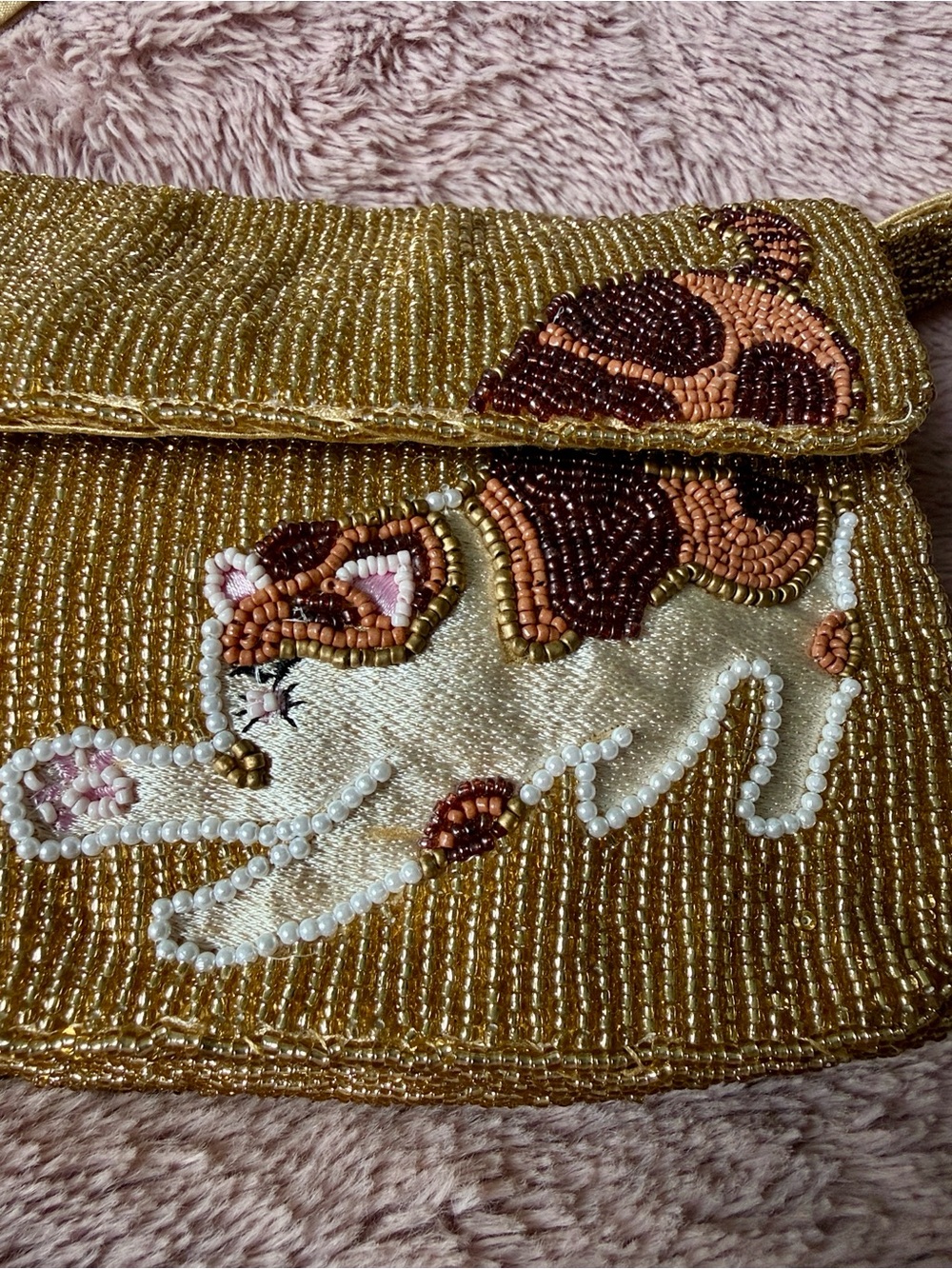 ๐ Viral SOL and Mer Beaded Cat Embroidered Shoulder Bag in Gold - Picture 2 of 15